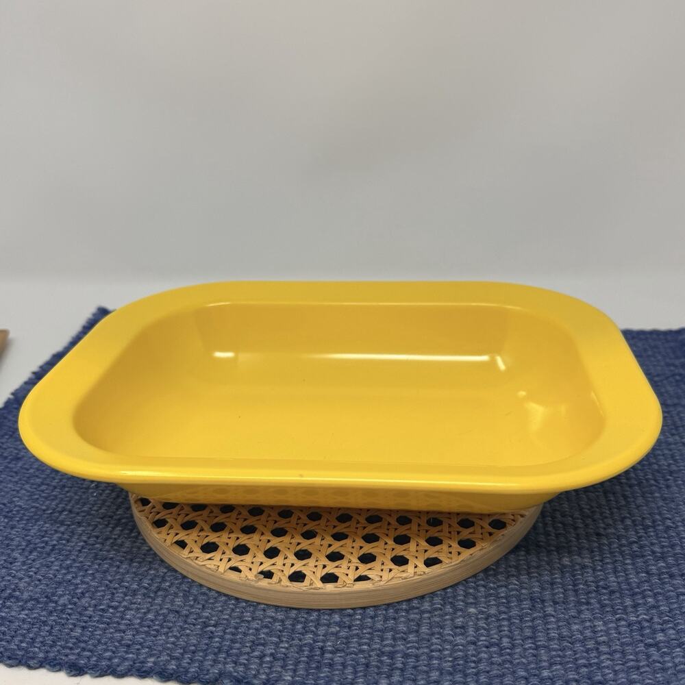 Vtg TEXAS WARE Rectangular #119 Melamine Melmac YELLOW 10" x 7.5" Serving Bowl